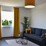 Deluxe! Hbf-naehe Mit Kingsize-bett, 65 M2 Apartment *