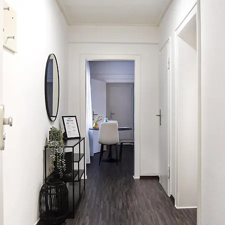 アパート Deluxe! Hbf-naehe Mit Kingsize-bett, 65 M2